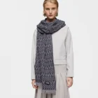 Foulard Tous Manifesto gris Essence | Complementos Tous